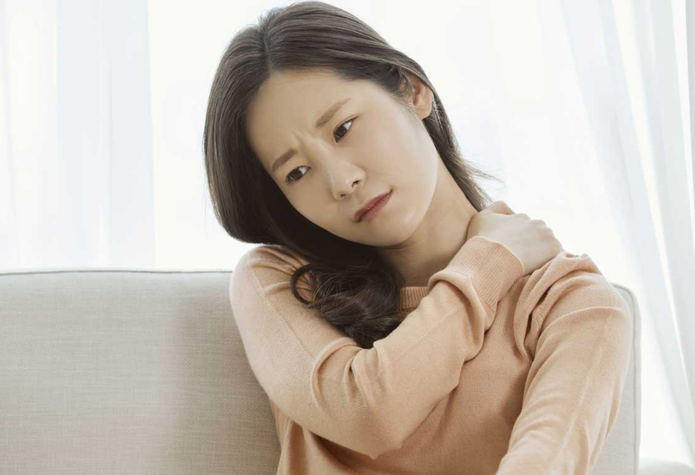 30대 후반 여성, 이유 없는 피로와 불면증… 알고 보니 ‘호르몬’이 범인?